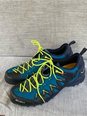 Men’s salewa hiking shoes